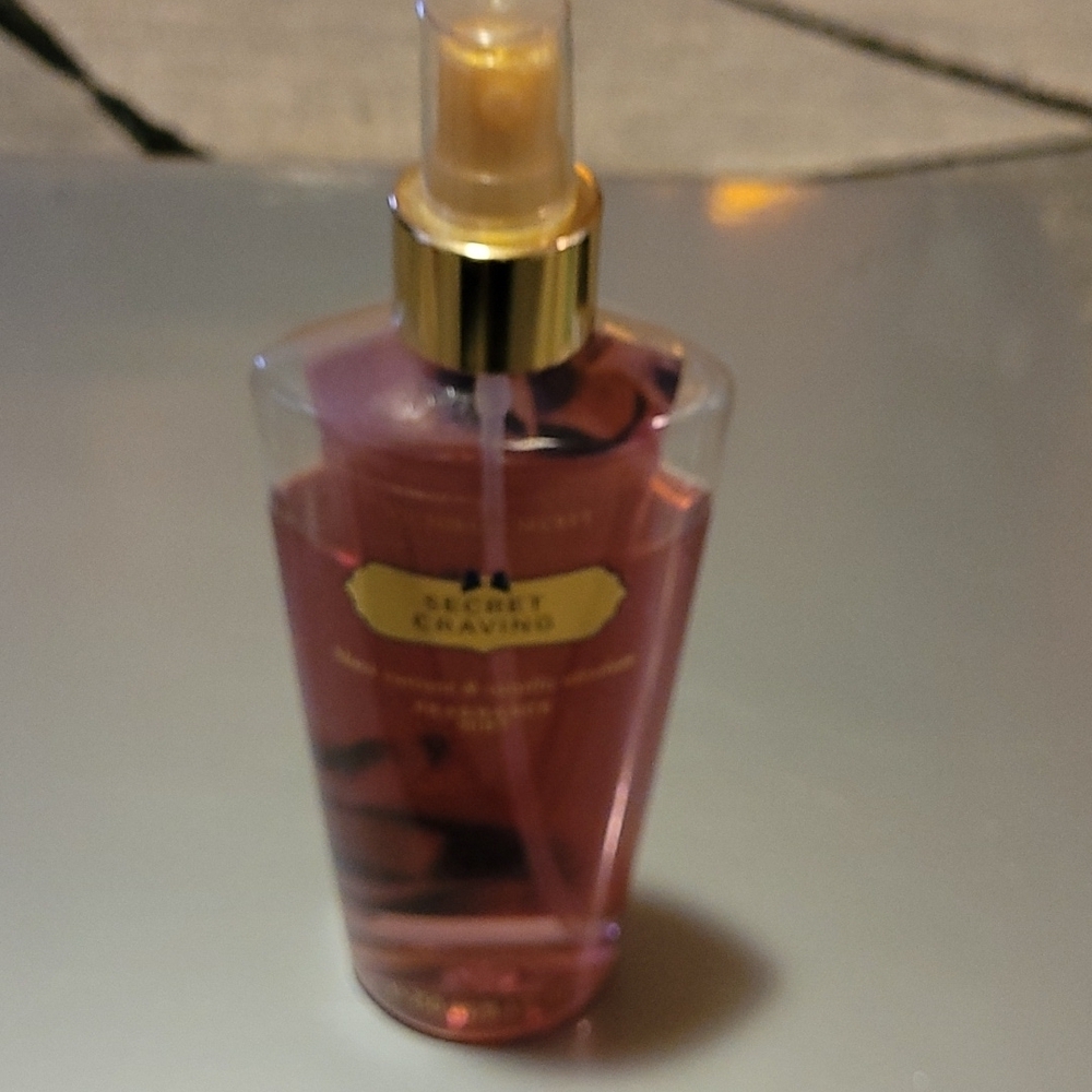 Victoria Secret HTF bundle Price Firm - Picture 8 of 12